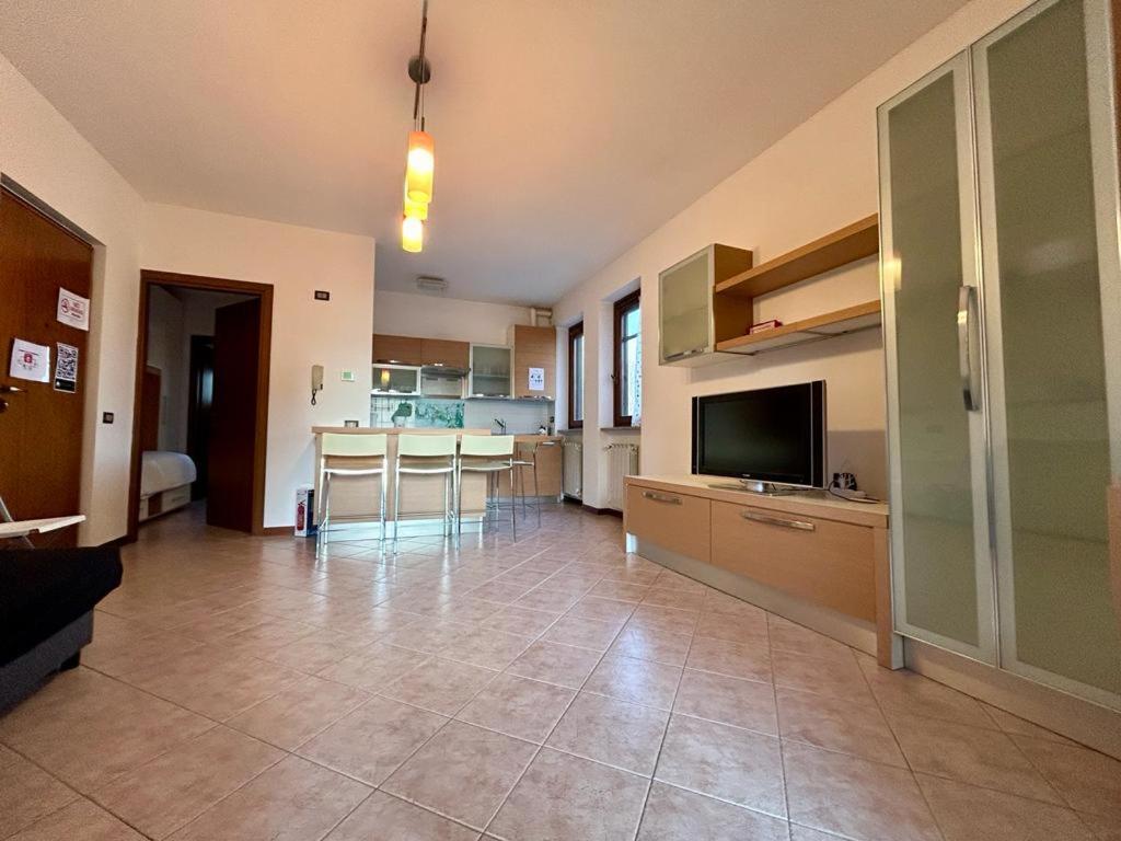 Kibilu - Residence With Pool, Near Lake Maggiore Monvalle 외부 사진