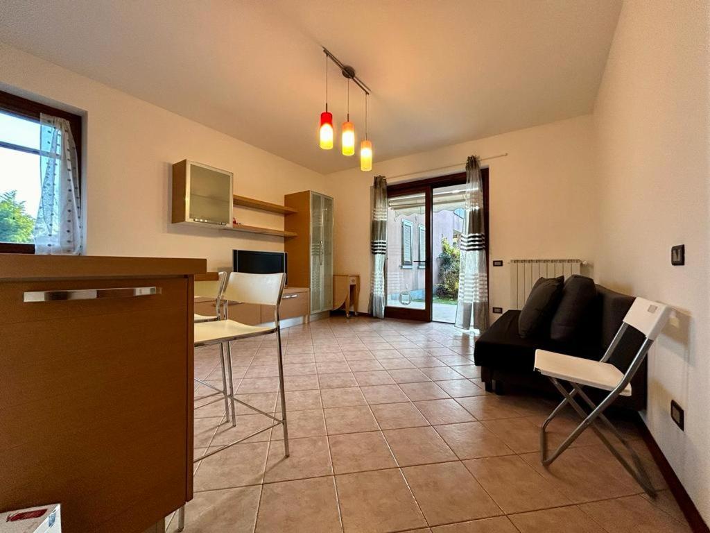 Kibilu - Residence With Pool, Near Lake Maggiore Monvalle 외부 사진